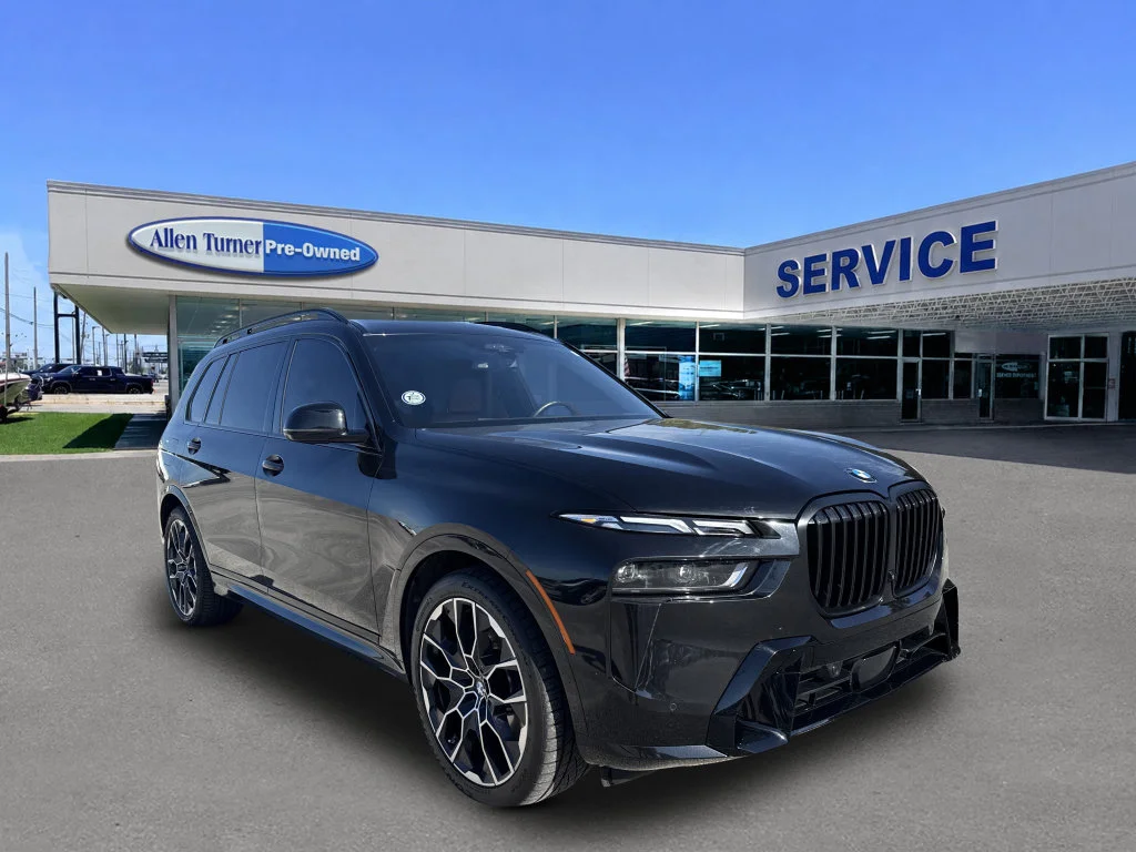 Used 2024 Black Sapphire Metallic BMW xDrive40i image 2