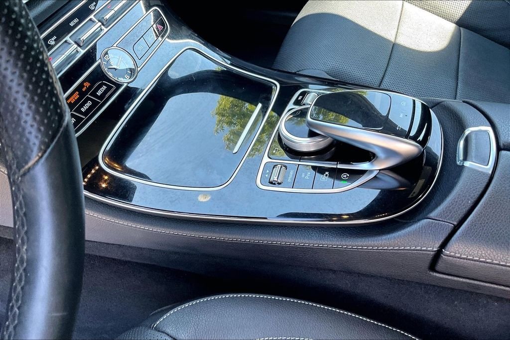 Used 2018 Black Mercedes-Benz E 400 image 17
