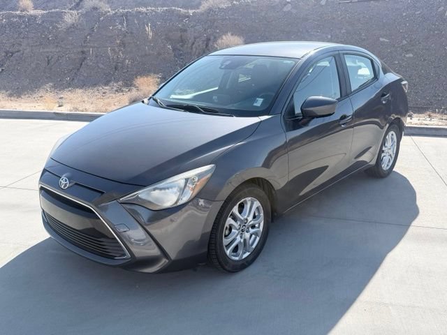 Used 2018 Gray Toyota MID BLUE BLACK image 1
