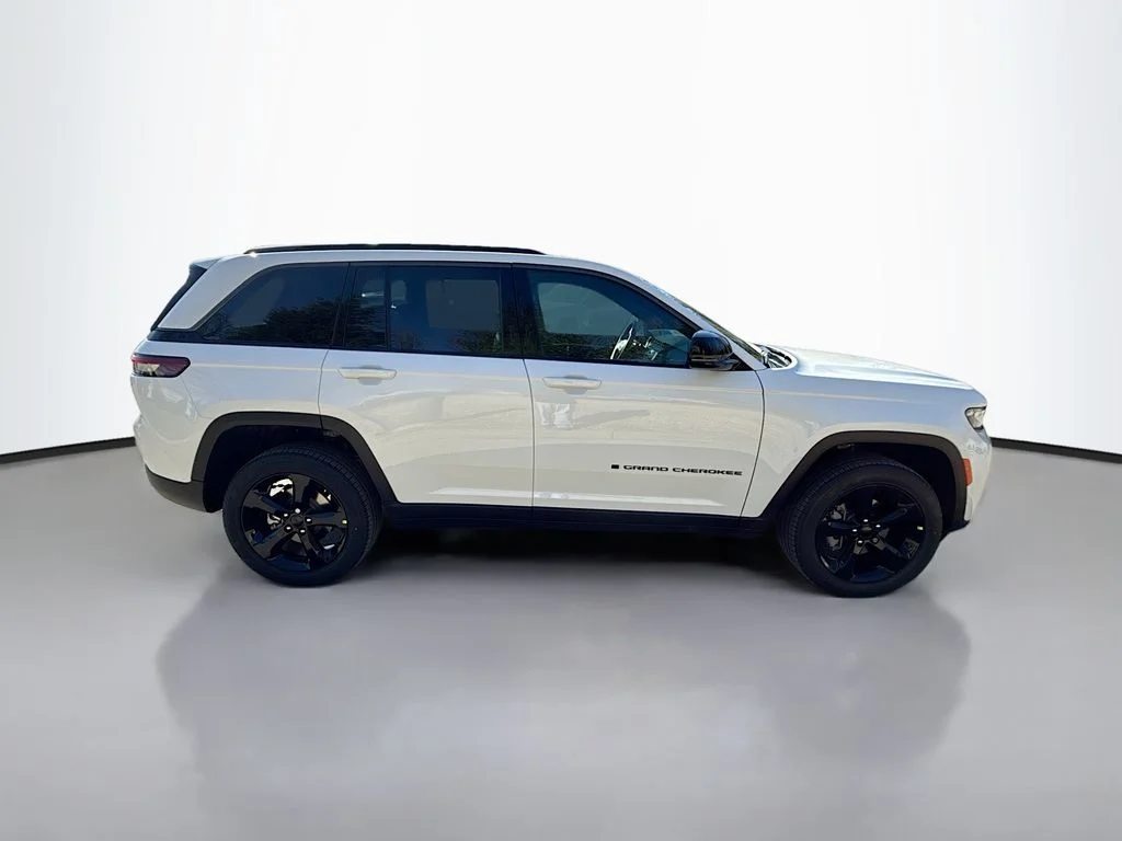 New 2026 Bright White Clearcoat Jeep Limited image 3