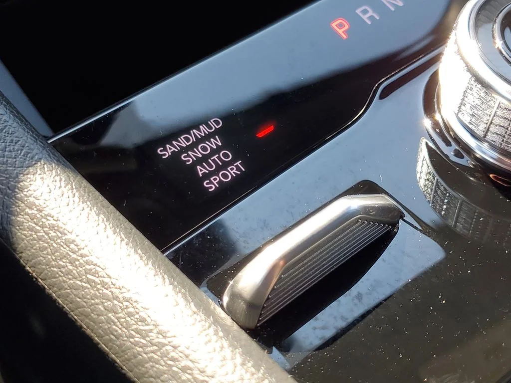 New 2026 Silver Jeep Limited image 24