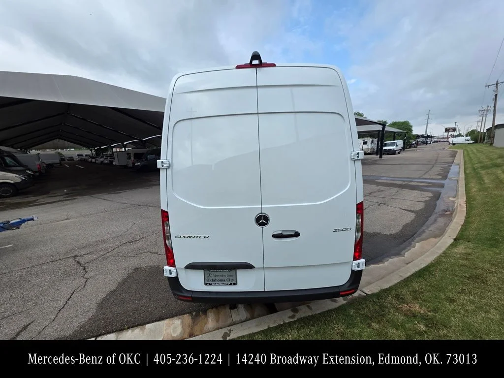 New 2026 White Mercedes-Benz Cargo 144 WB image 4
