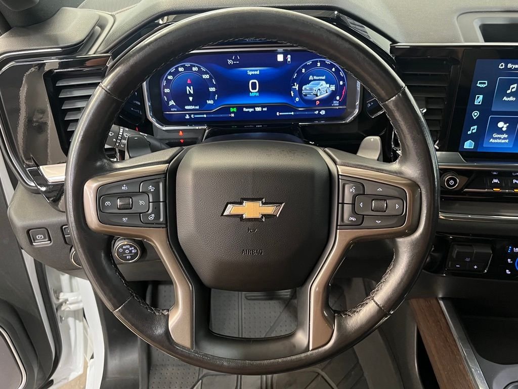 Used 2023 White Chevrolet High Country image 18
