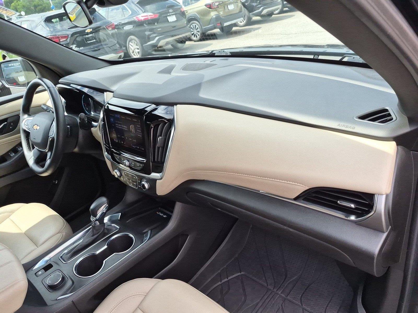 Used 2023 Mosaic Black Metallic Chevrolet LT Leather image 39