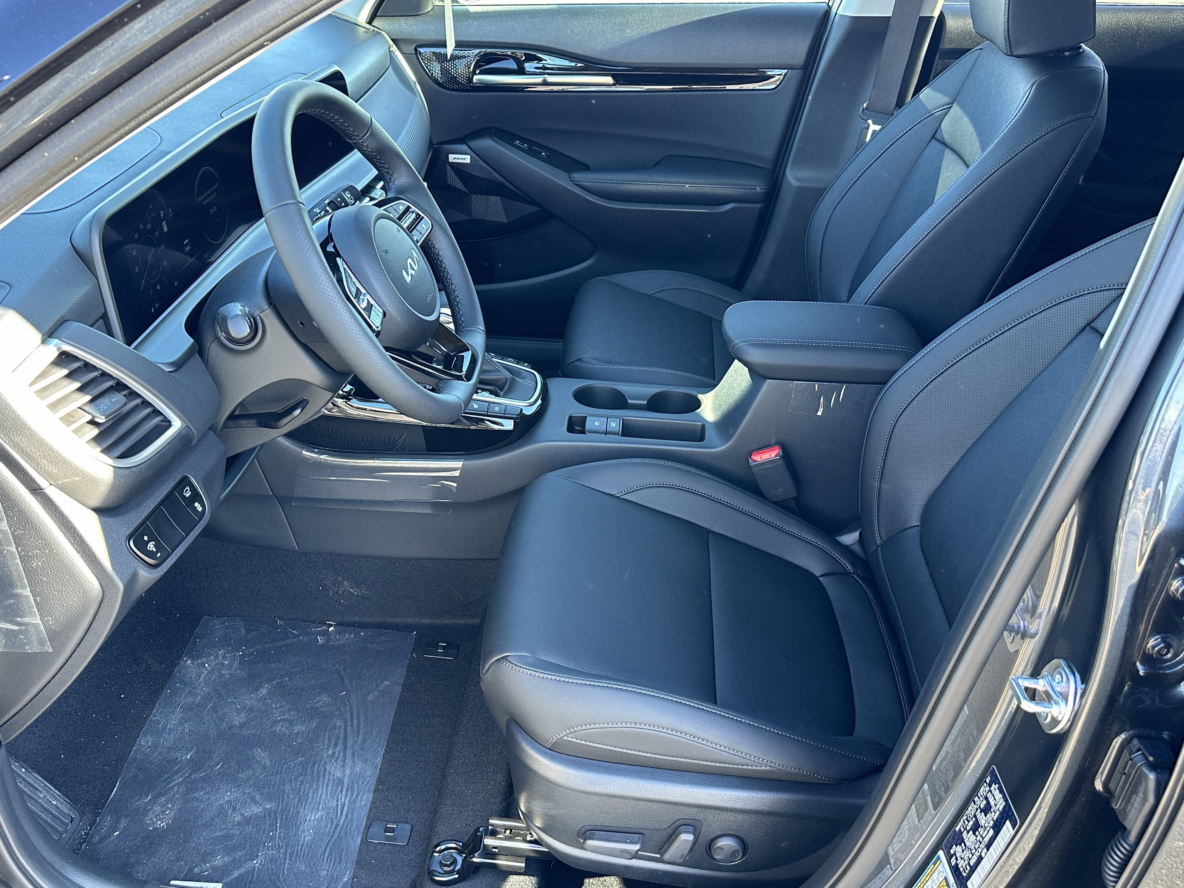New 2026 Gravity Gray Kia SX image 10