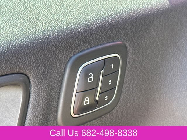 Used 2022 Red Ford SEL image 21