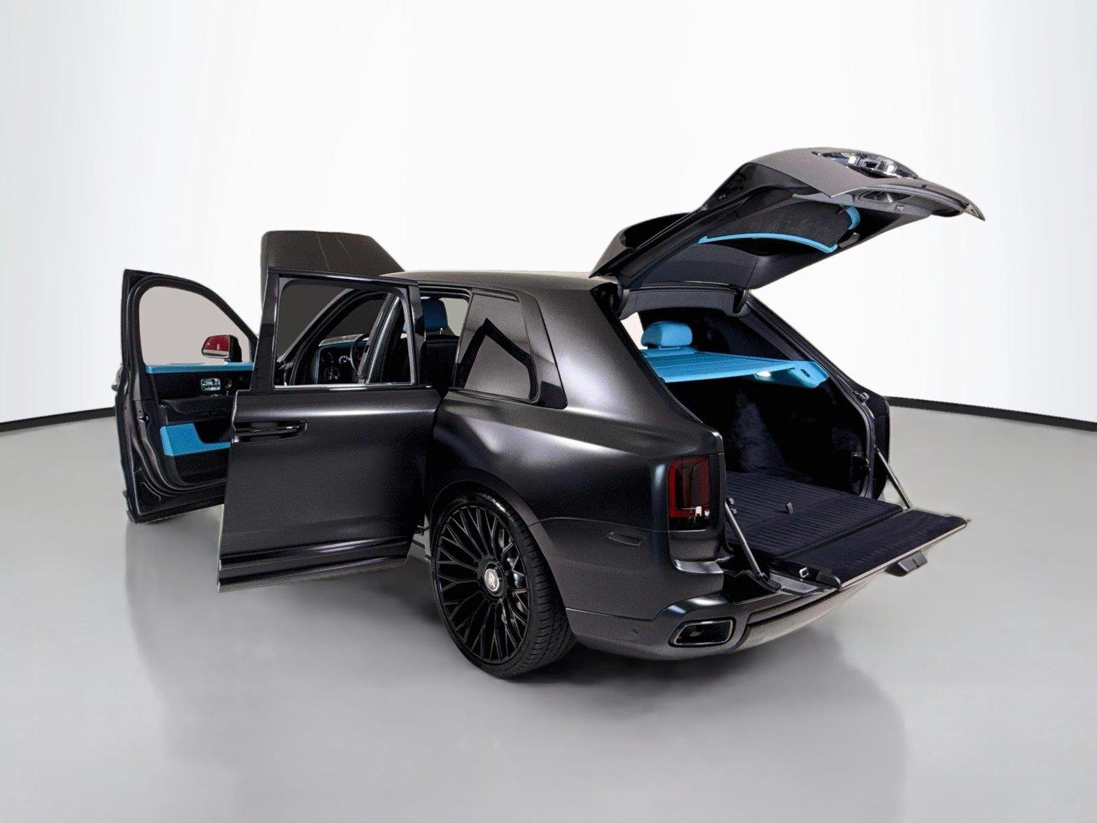 Used 2023 Gunmetal Rolls-Royce Black Badge | Rear Entertainment | 26