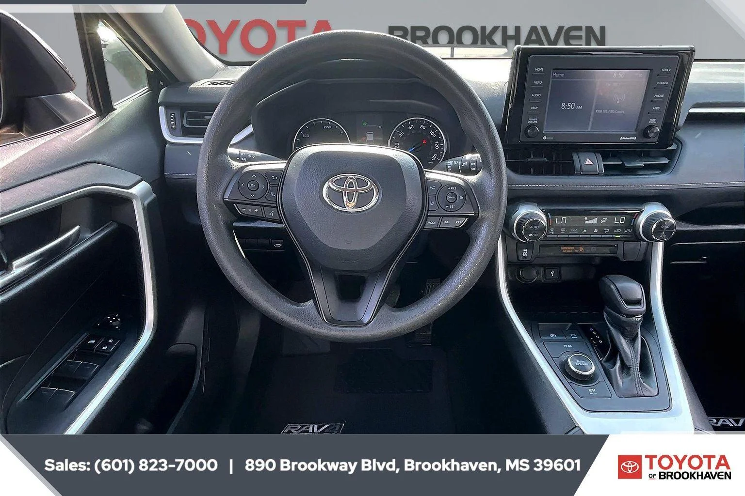 Used 2022 Midnight Black Metallic Toyota Hybrid XLE image 5
