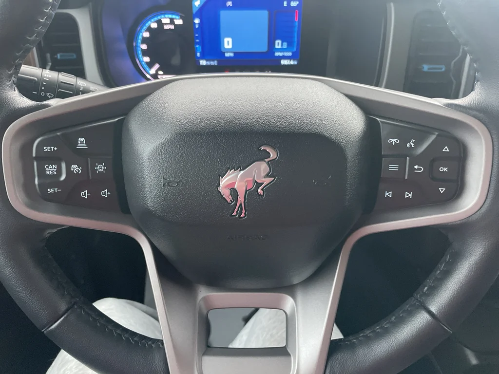 2023 Ford Bronco 4-Door Outer Banks - Photo 20