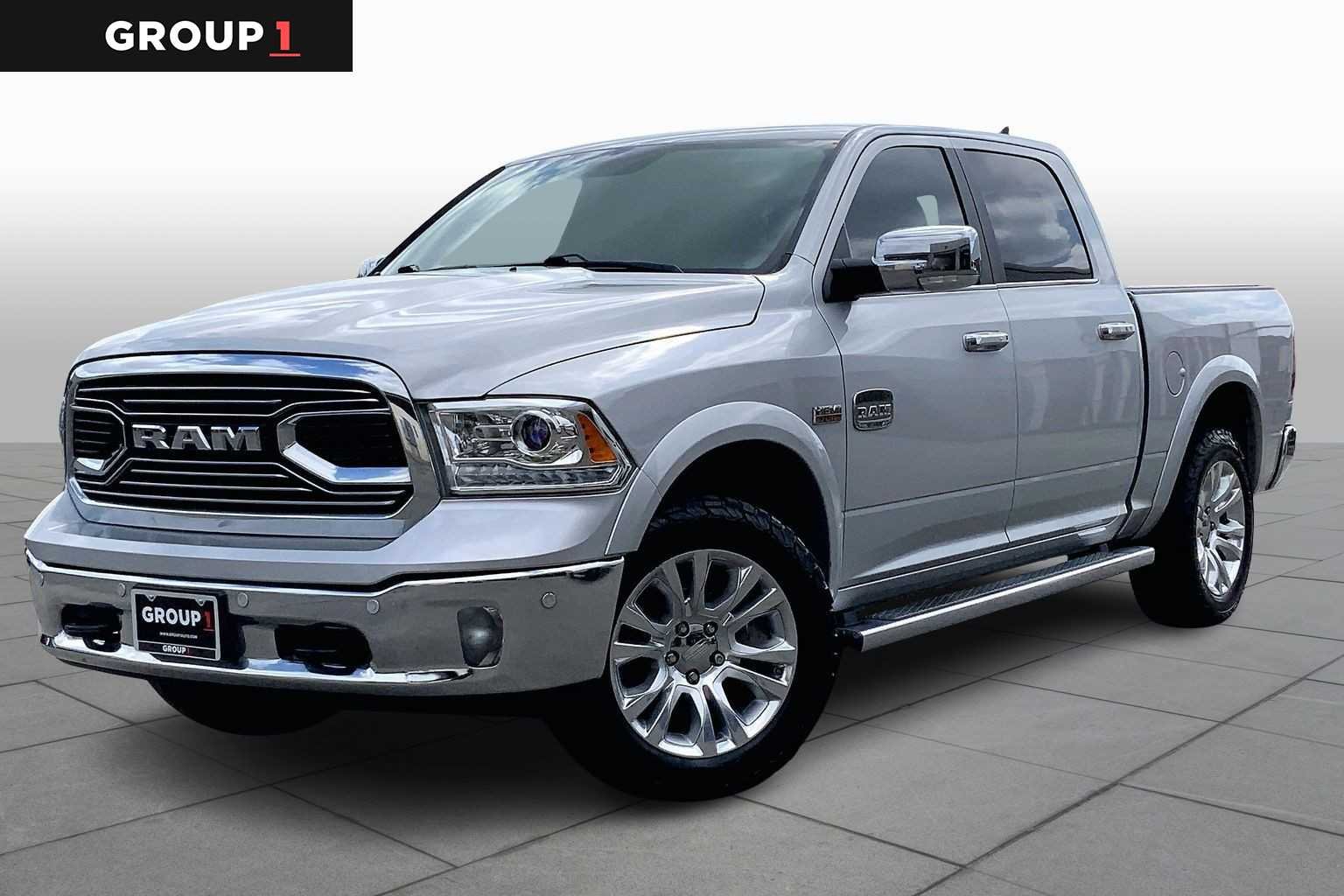 2017 RAM Ram 1500 Pickup Laramie Longhorn