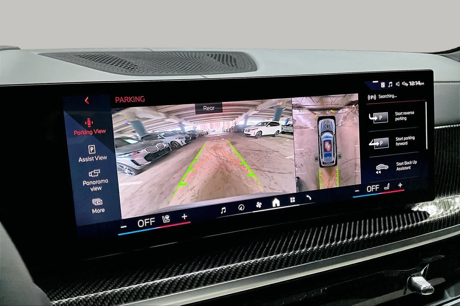 Used 2025 Skyscraper Grey Metallic BMW M60i image 26