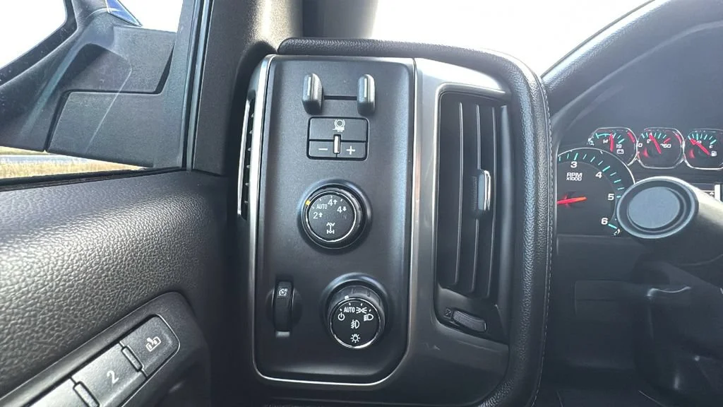 Used 2014 BLUE TOPAZ METALLIC Chevrolet LTZ image 32