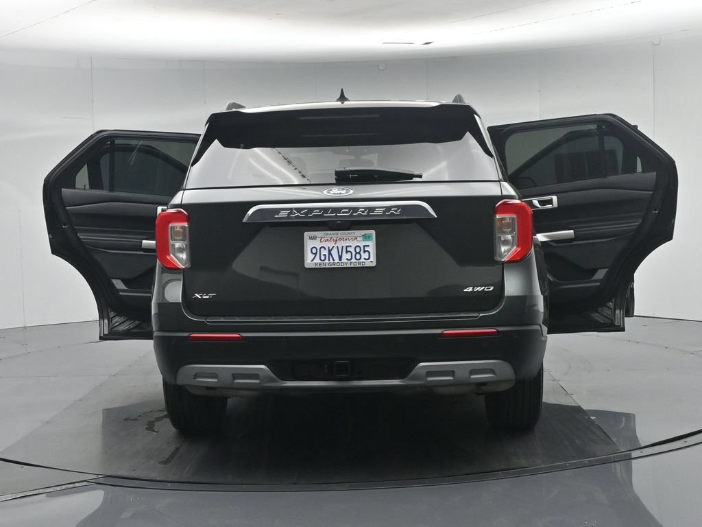 Certified Used 2023 Green Ford XLT image 36