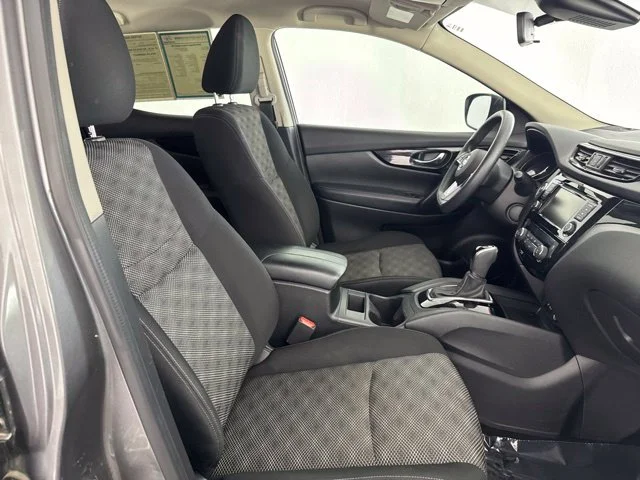 Used 2020 Gray Nissan SV image 24