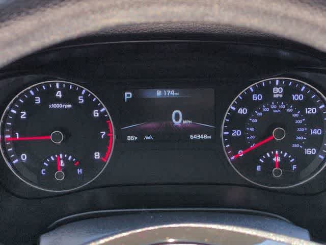 Used 2023 Snow White Pearl Kia LXS image 33