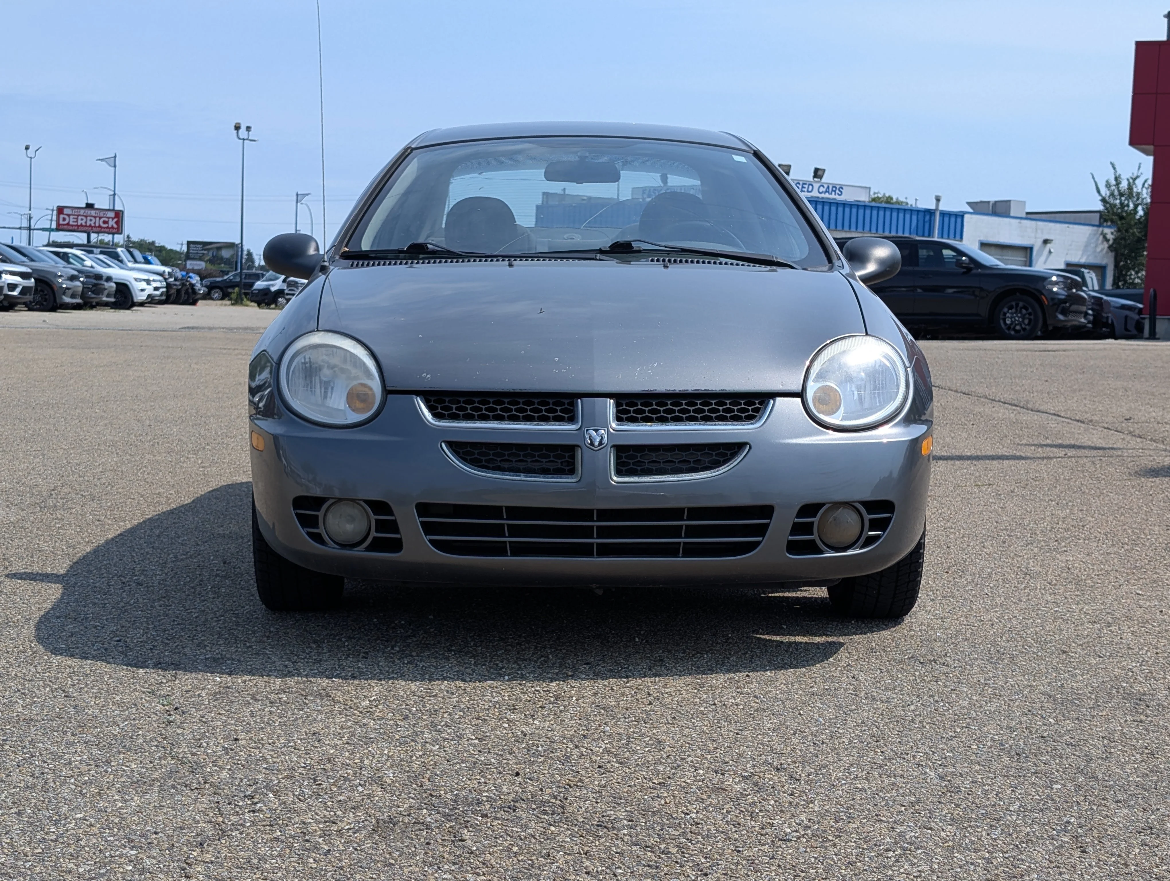Used 2005 Mineral Gray Metallic Dodge Base image 9