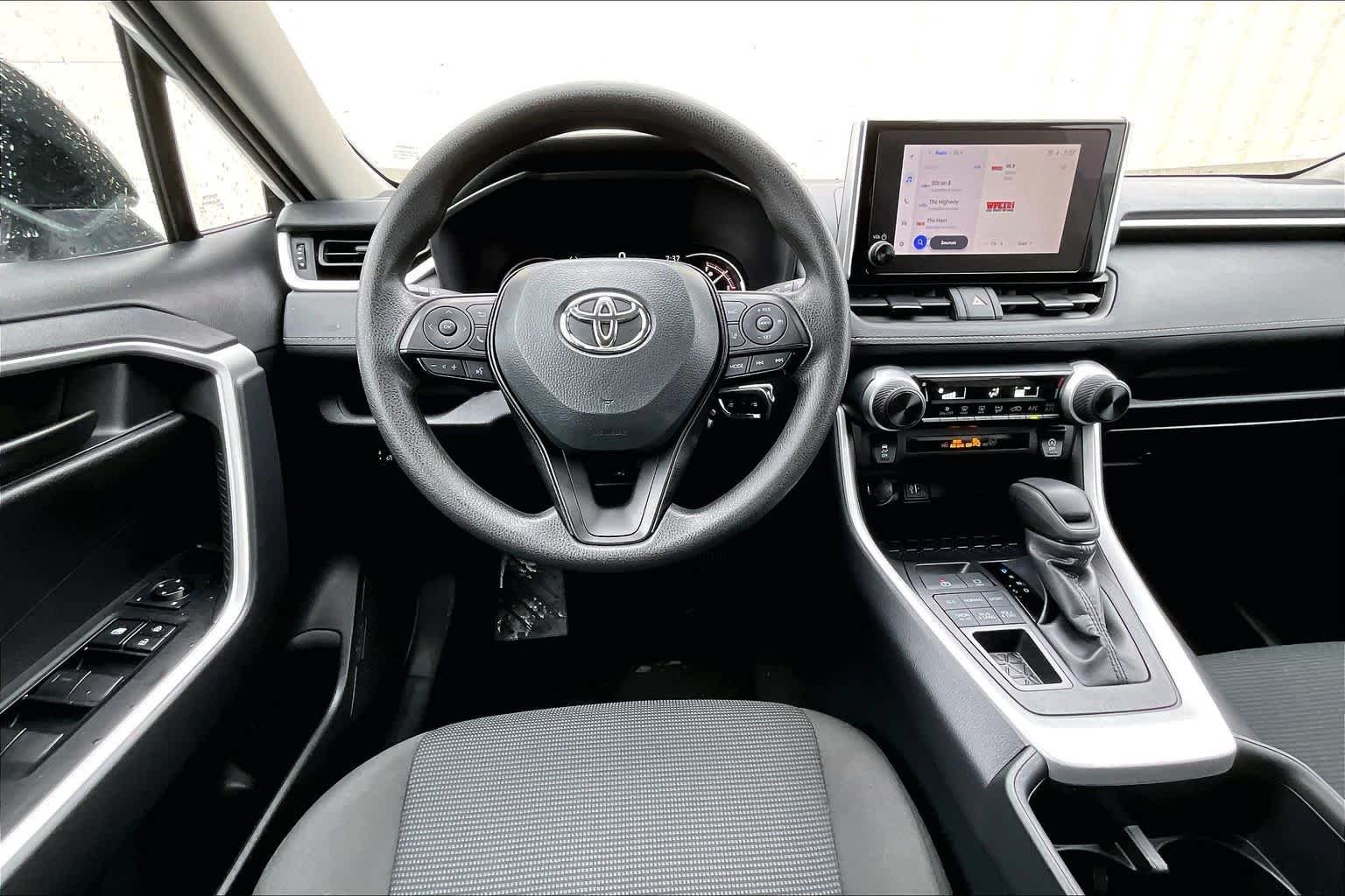 Used 2025 Ice Toyota LE image 6