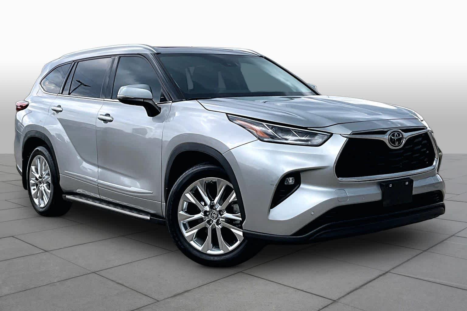 Used 2023 Celestial Silver Metallic Toyota Limited image 3