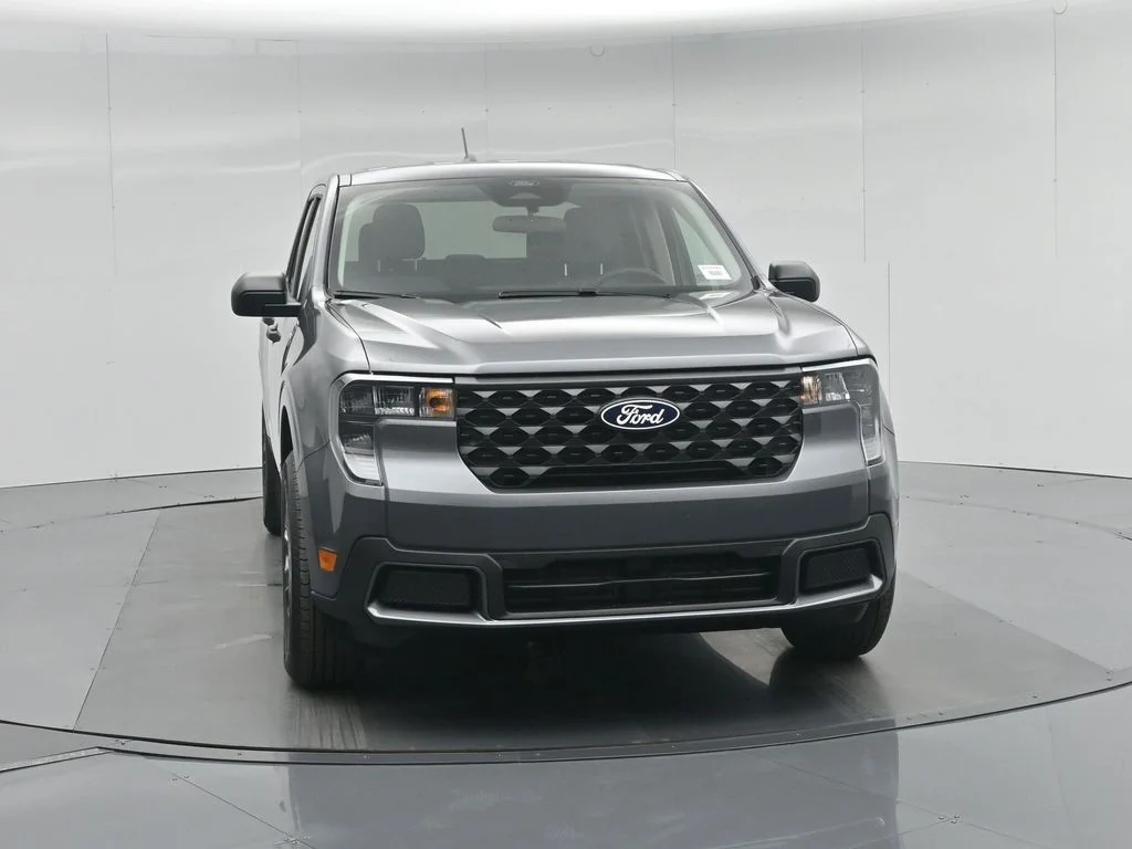 New 2026 Carbonized Gray Metallic Ford XLT image 31