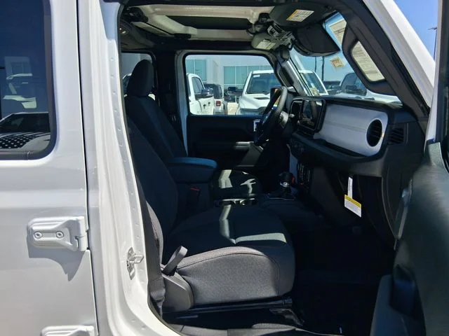 New 2026 Bright White Clear-Coat Exterior Paint Jeep Willys image 25