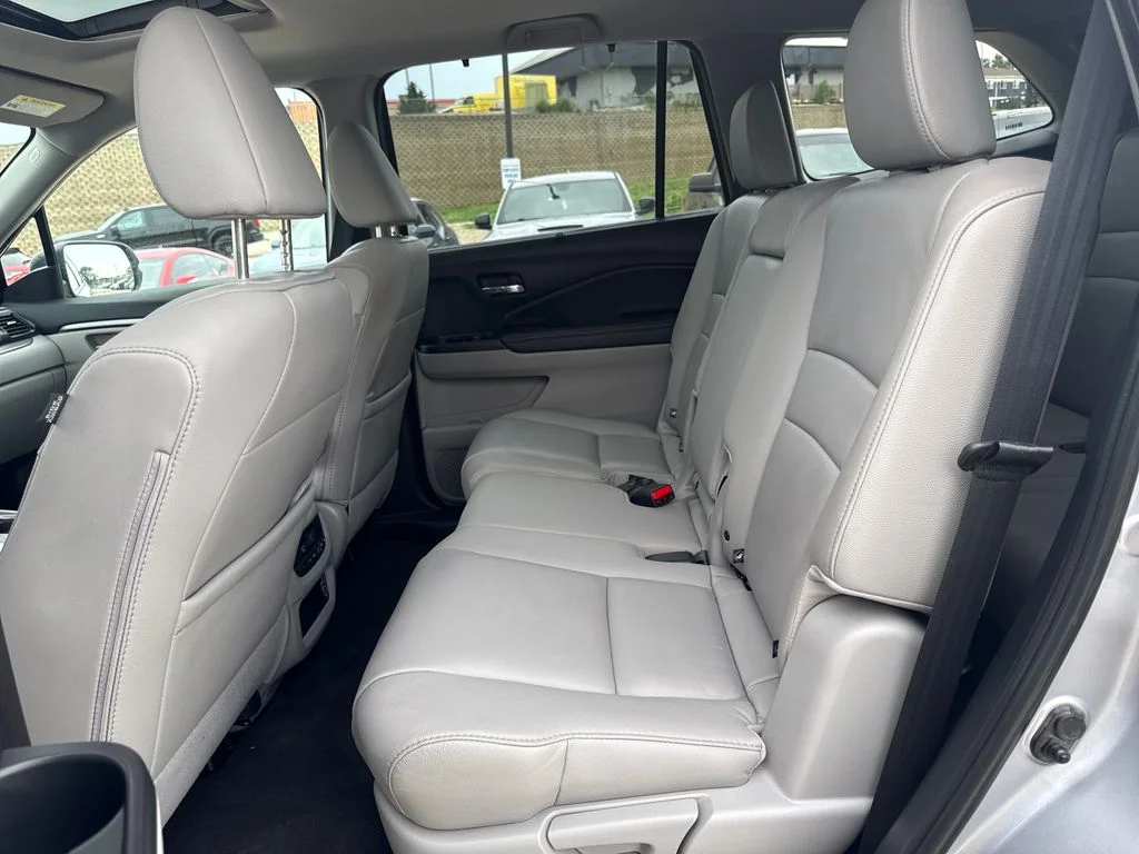 2020 Honda Pilot EX-L - Photo 25