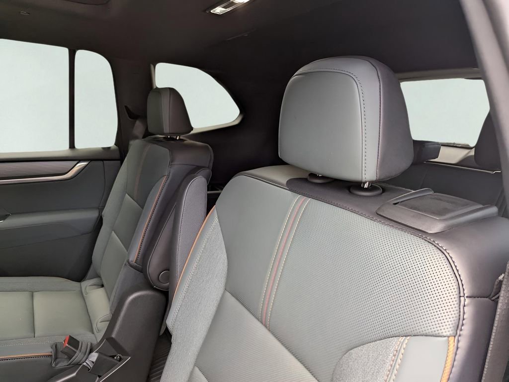 2026 GMC Acadia AT4 - Photo 16