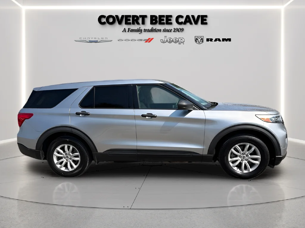 Used 2021 Silver Ford Base image 11