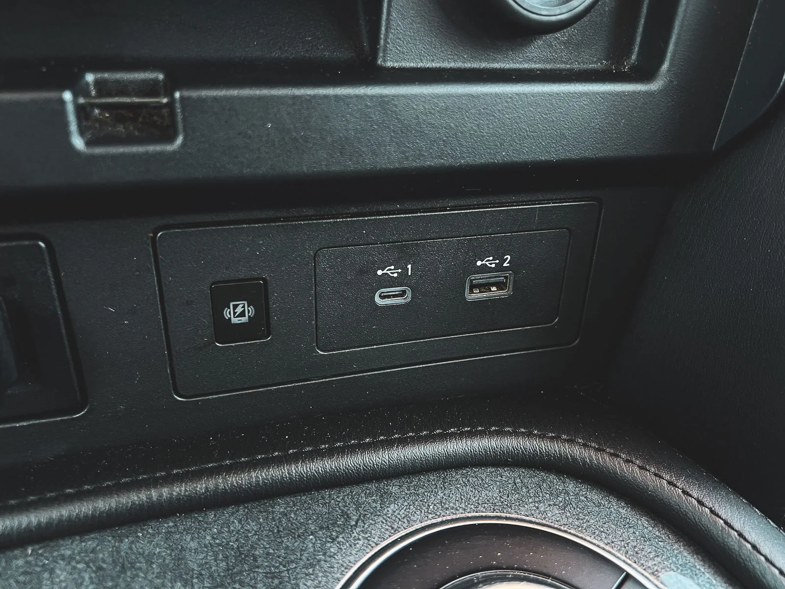 2021 Nissan Armada SV - Photo 27