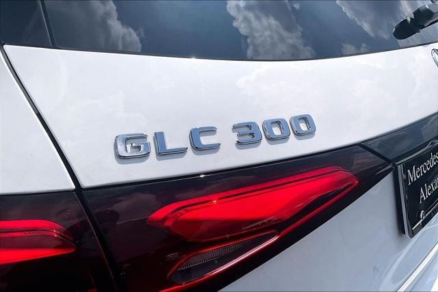 Certified Used 2024 White Mercedes-Benz GLC 300 image 8