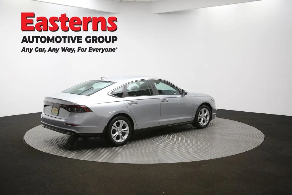 Used 2024 Gray Honda LX image 37