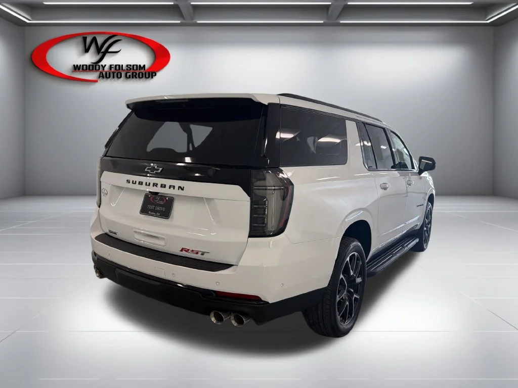 New 2026 Summit White Chevrolet RST image 6