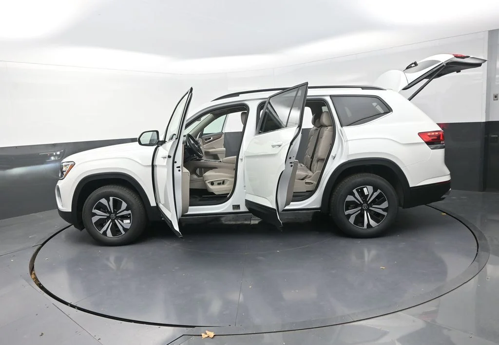 New 2026  Volkswagen 2.0T SE image 32