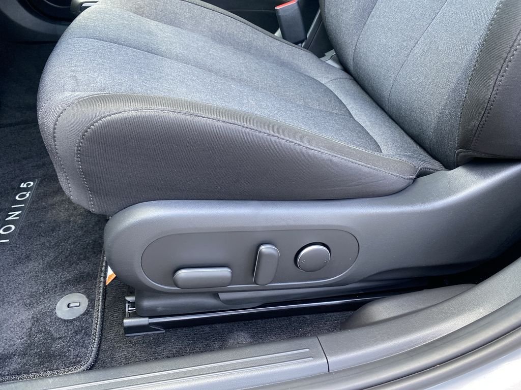 2023 Hyundai IONIQ 5 SE - Photo 12