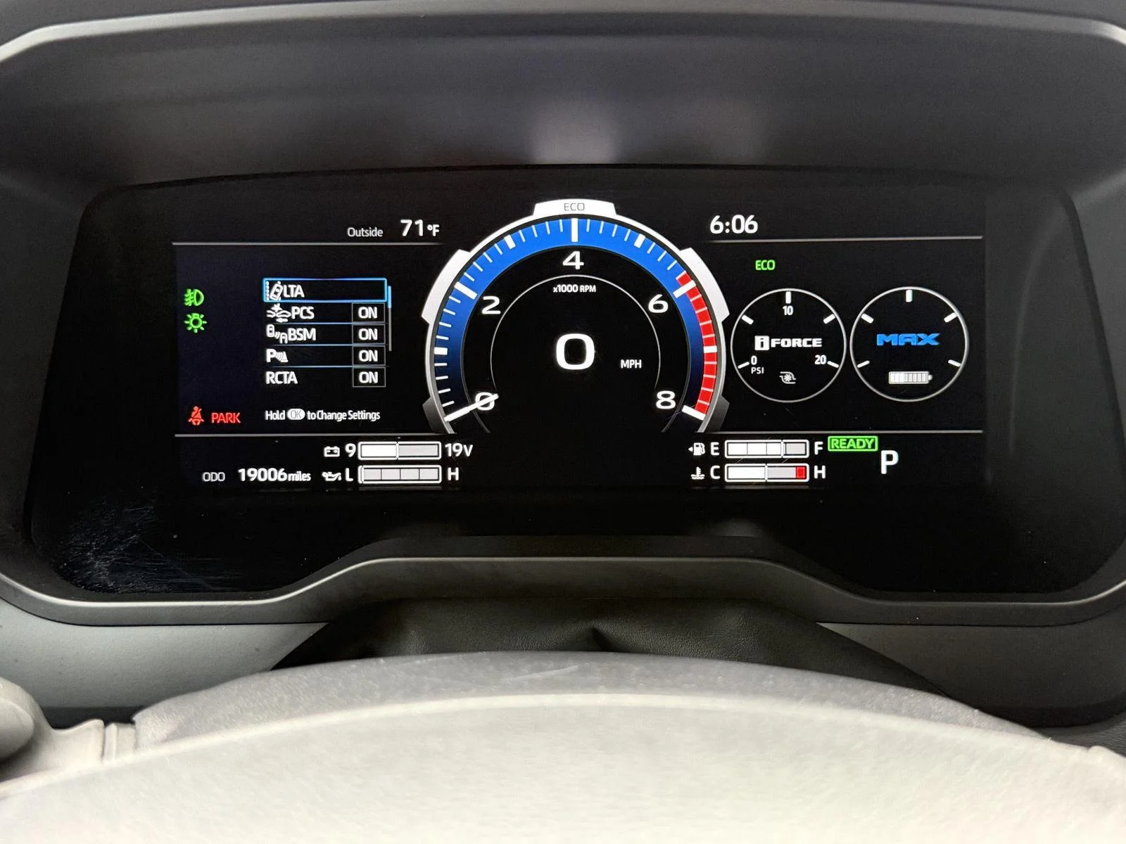 Used 2024 Wind Chill Pearl Toyota Platinum image 35