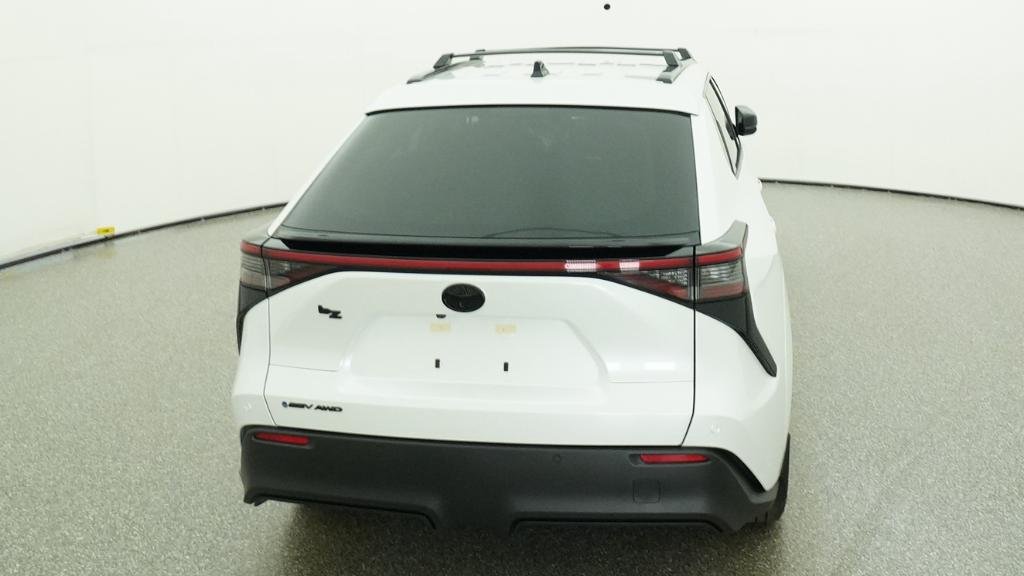 New 2026 WINDCHILL PEARL Toyota XLE image 57