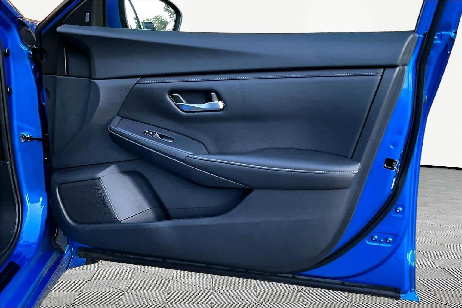Used 2024 Electric Blue Metallic Nissan SV image 23