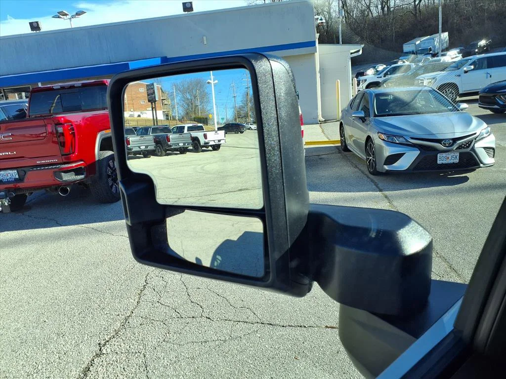 2026 GMC Sierra 3500HD Pro - Photo 18