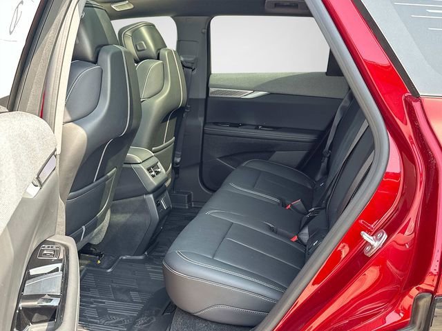 2025 Cadillac OPTIQ Sport 2 - Photo 11