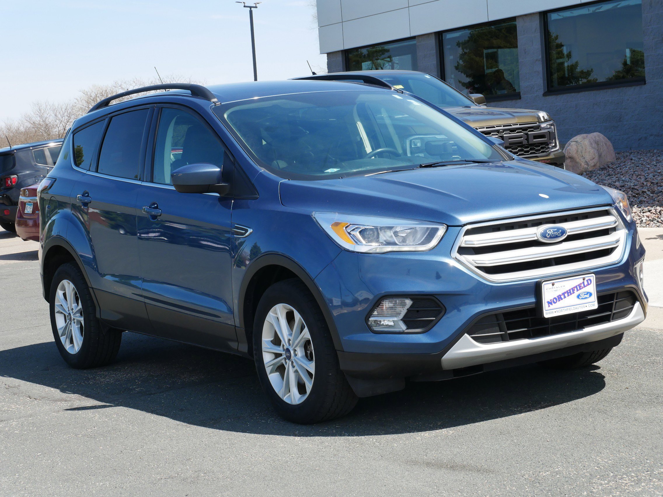 Used 2018 Ford Escape SEL with VIN 1FMCU9HD9JUC40201 for sale in Northfield, Minnesota