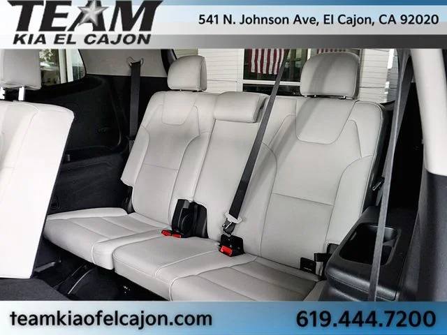 Used 2024 Silver Kia EX FWD image 19