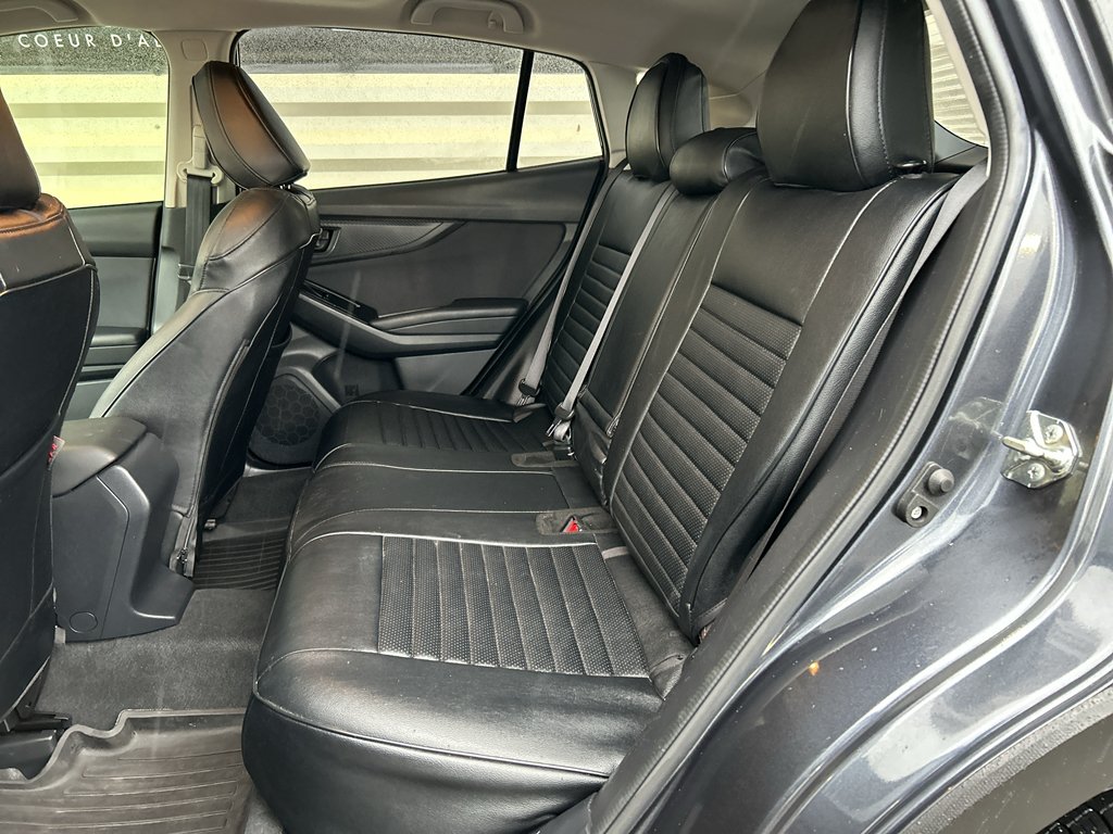 Used 2018 Dark Gray Metallic Subaru Premium image 11