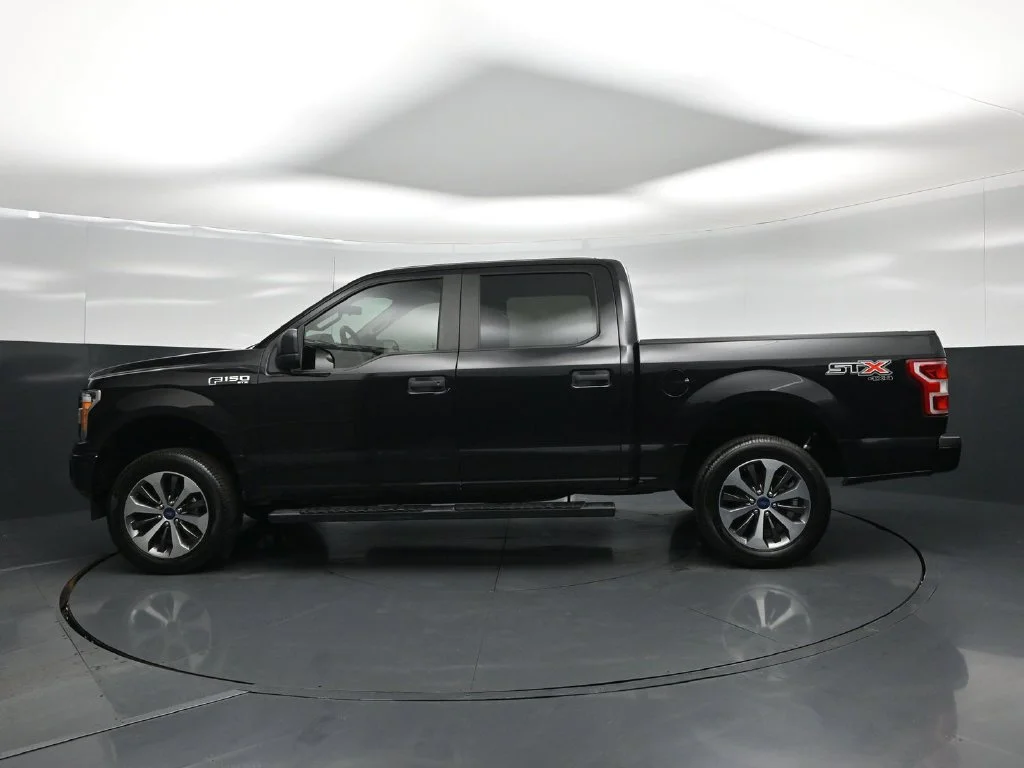 Certified Used 2019 Black Ford XL image 22