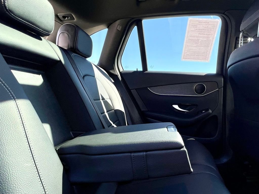 Certified Used 2022  Mercedes-Benz GLC 300 image 24
