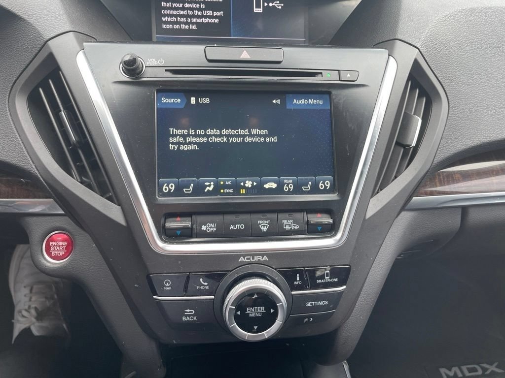 Used 2018 Crystal Black Pearl Acura w/Technology Pkg image 25