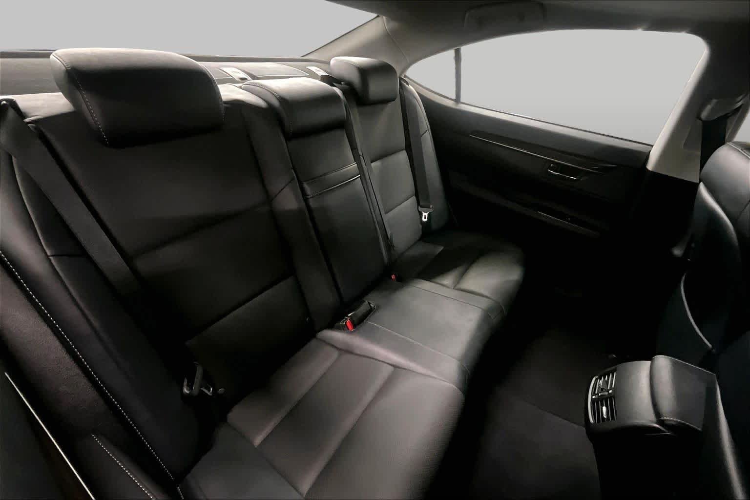 Used 2016 Nebula Gray Pearl Lexus  image 20
