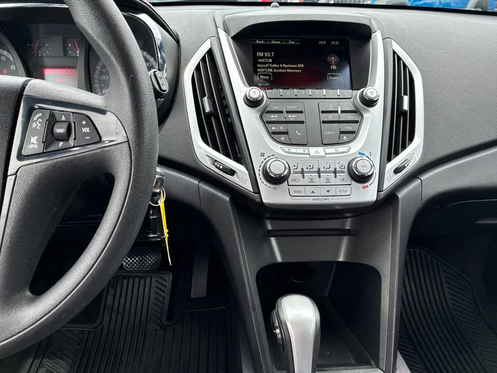 Used 2015 Black GMC SLE-1 image 18