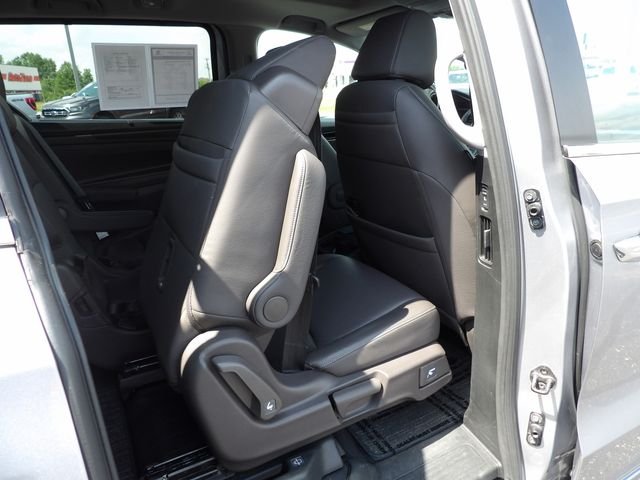 Used 2022 Lunar Silver Metallic Honda Touring image 52