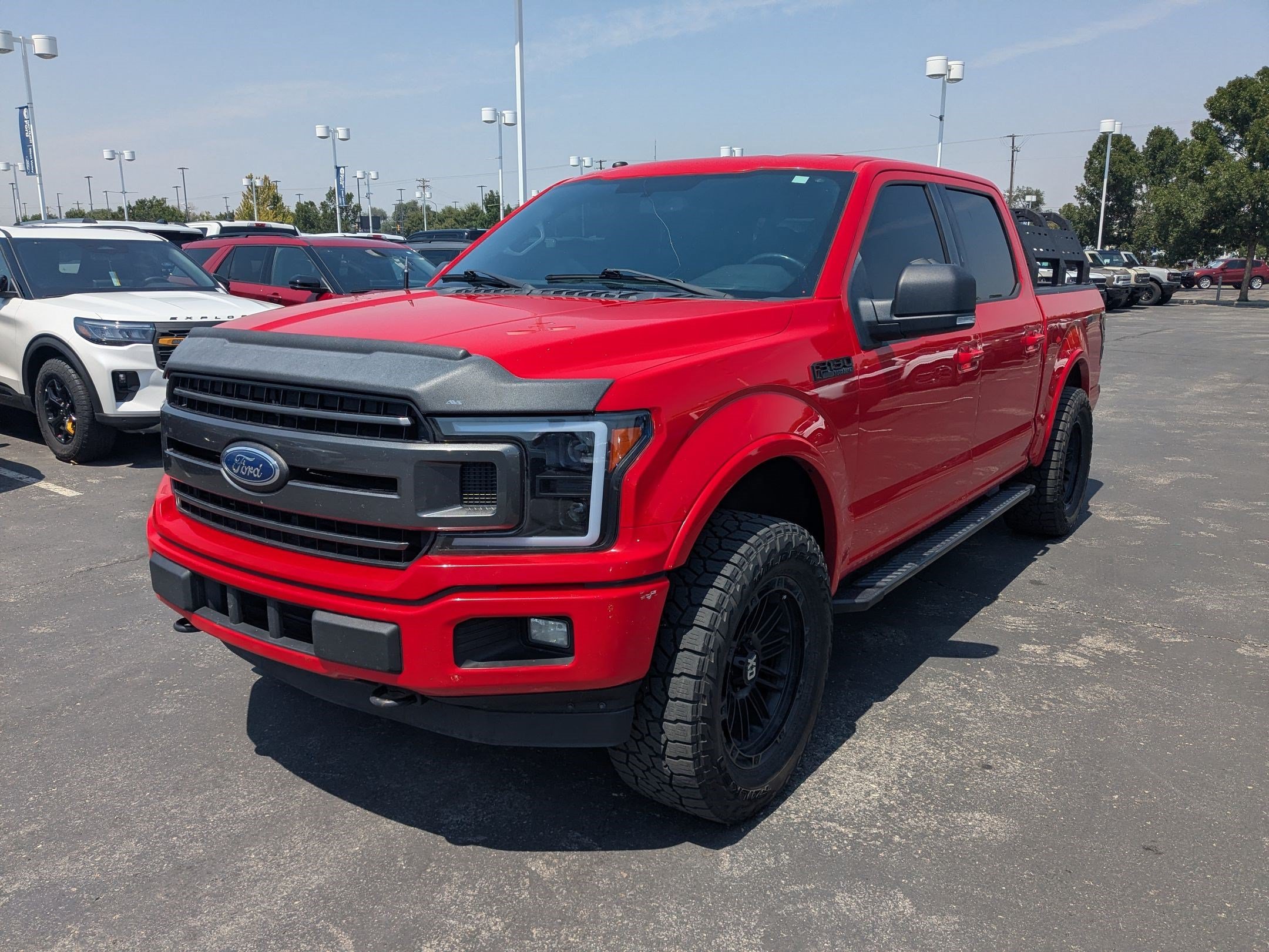 Used 2018 Race Red Ford XLT image 4