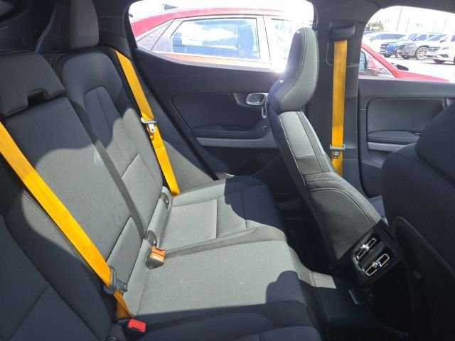 Used 2022 White Polestar Long Range Dual Motor image 5