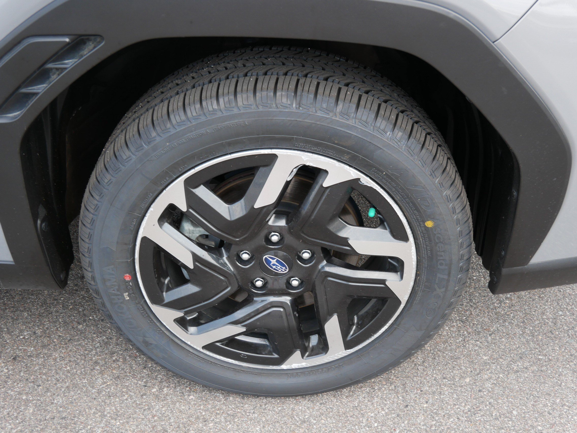 Certified Used 2025 River Rock Pearl Subaru Limited image 15
